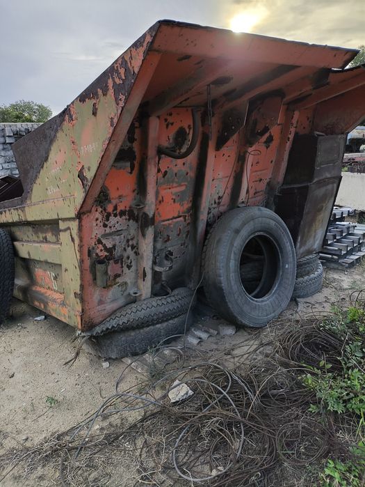 Продам КамАЗ 5511 на запчасти
