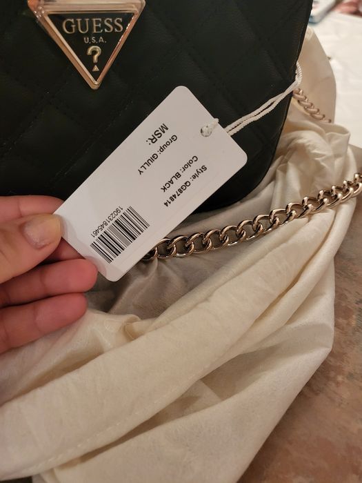 Дамска чантичка Guess-оригинална
