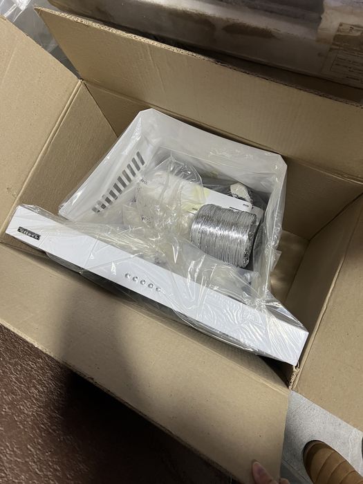 Кухонная вытяжка