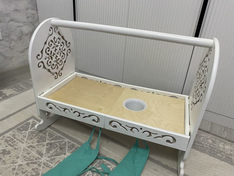 Продаю бесик. Использовался недолго, состояние отличное.