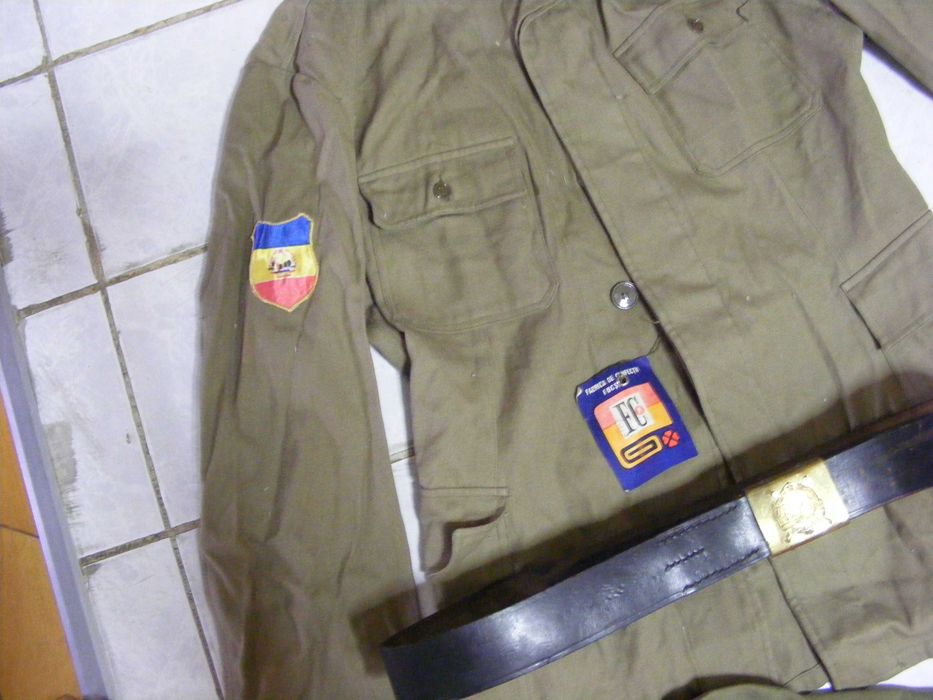 Ținută  gărzi  R.S.R. (cod 96)