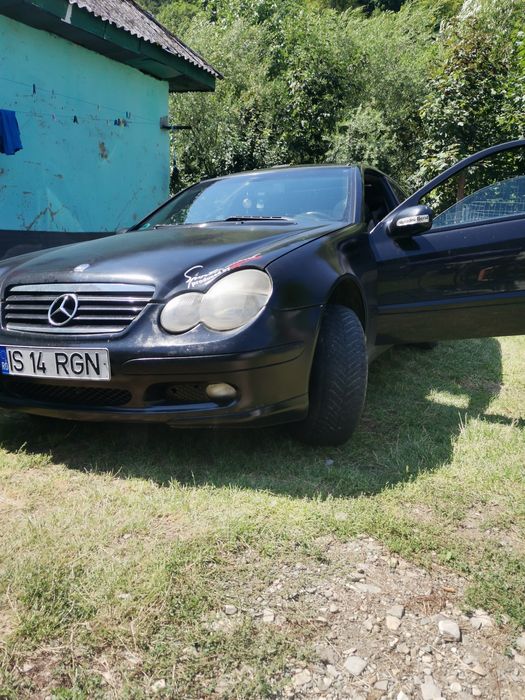 Vând Mercedes c class cupe