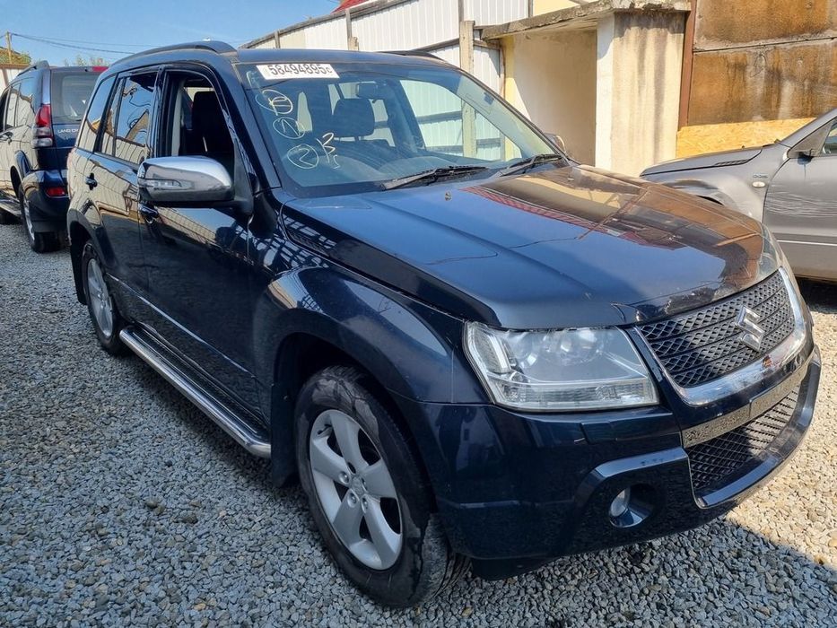 Far Dreapta Suzuki Grand Vitara 2006 - 2012 SUV 4 Usi (1308) Cu lupă