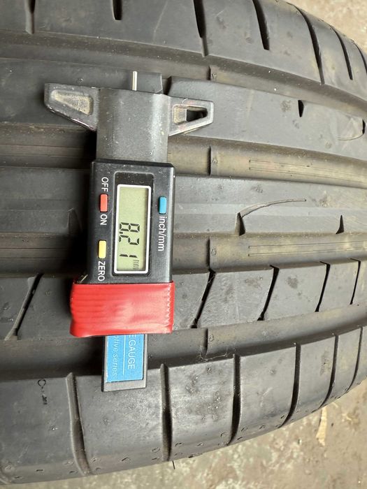 Anvelopa Vara 225/40 R18 - Dunlop  Sport Maxx RT2