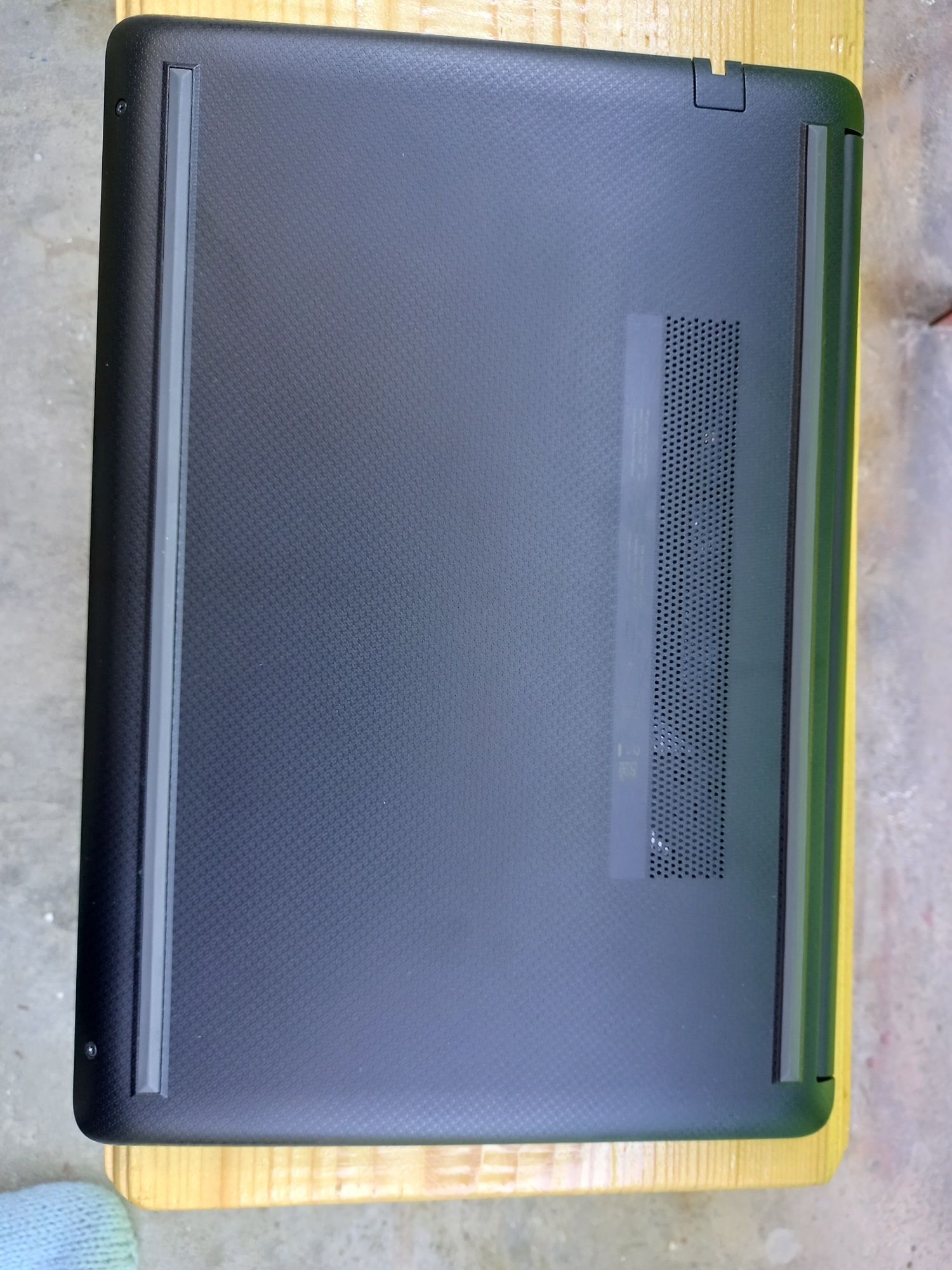 Laptop HP 14-dk1009nq 8/256