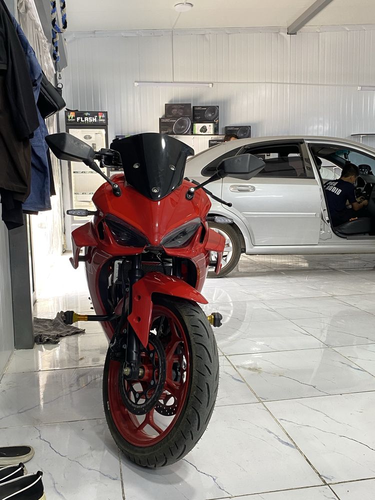 Ducati Panigale 300
