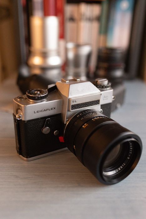 Aparate pe film - Leica, Pentax, Nikon, Hasselblad, Argus