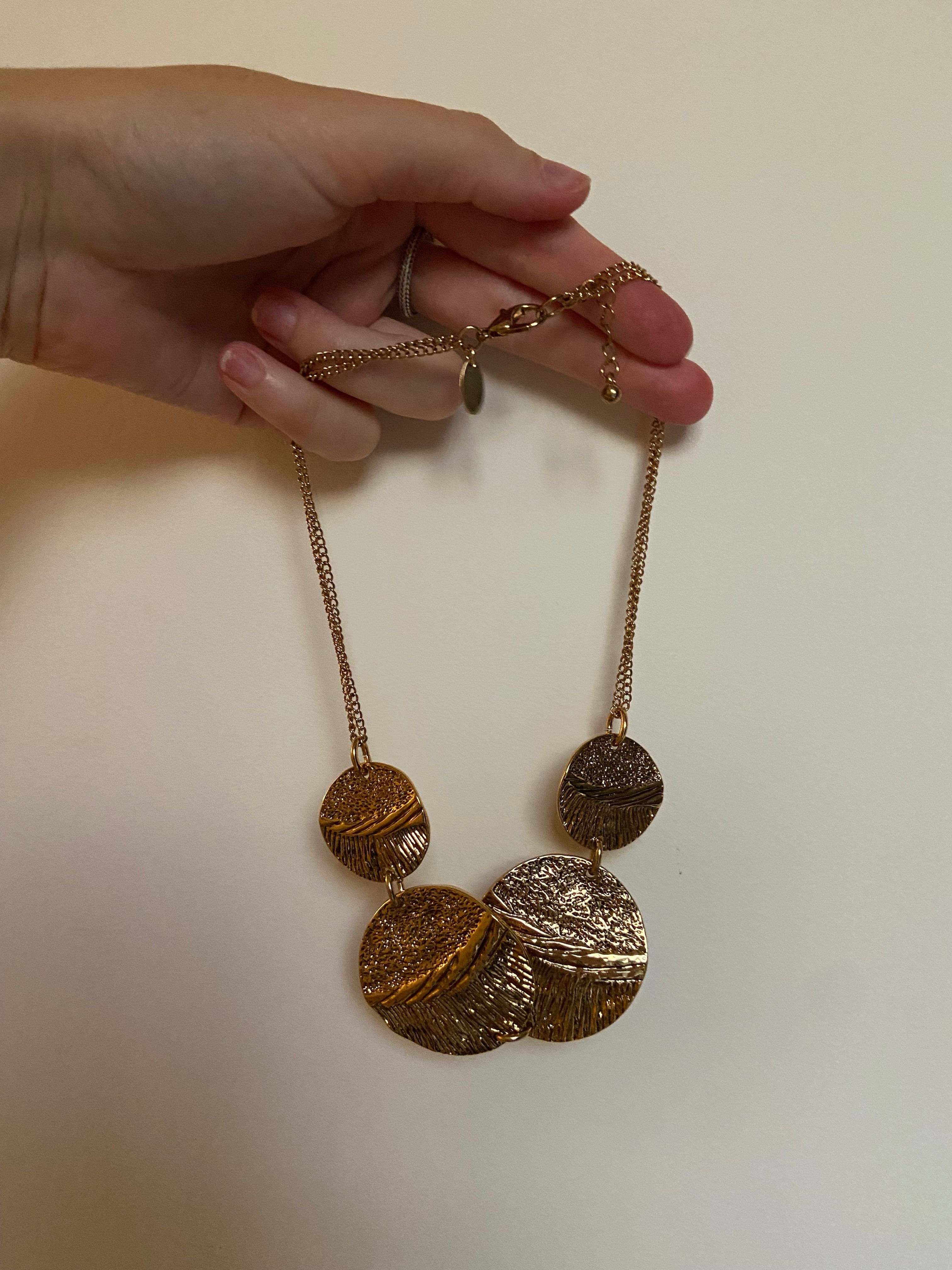 Колие  Massimo Dutti , twinset. Гривна