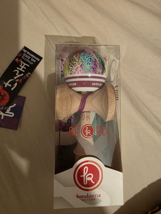 Kendama Europe Record Aqua - rubber - Liquid Love