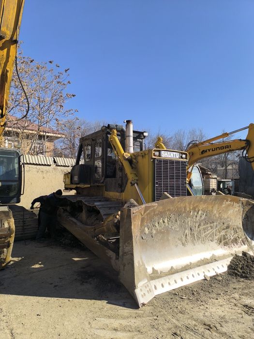 Buldozer 16 xmg ijaraga beriladi texnika xizmatlari