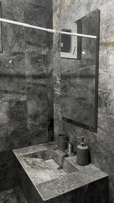 Lavoar,  chiuveta din faianta, gresie portelanata