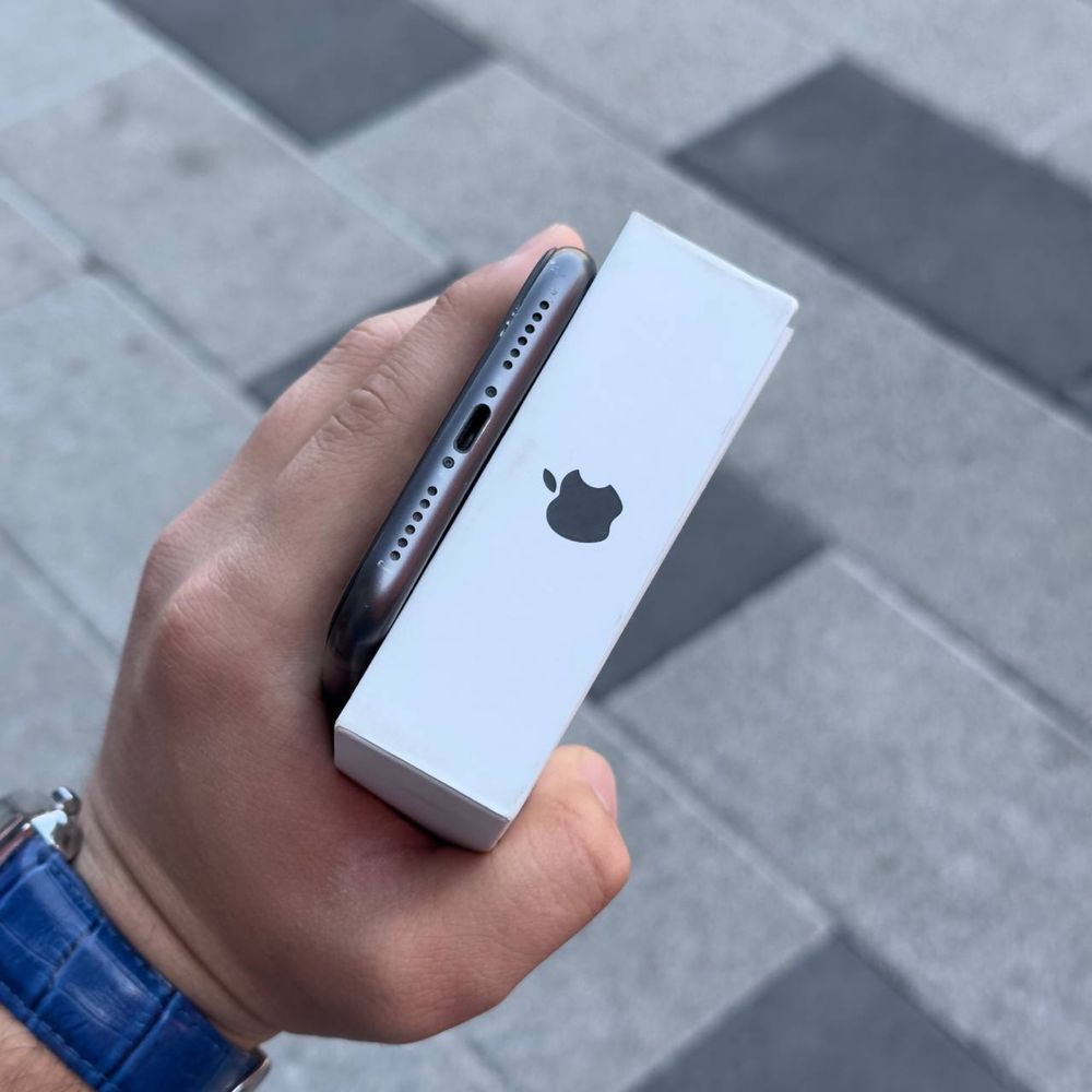 Iphone 11 holati ideal hech qati alishmagan srochni sotiladi