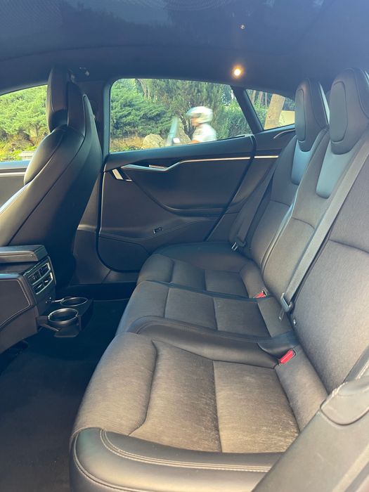 Vand  Tesla  an 2018