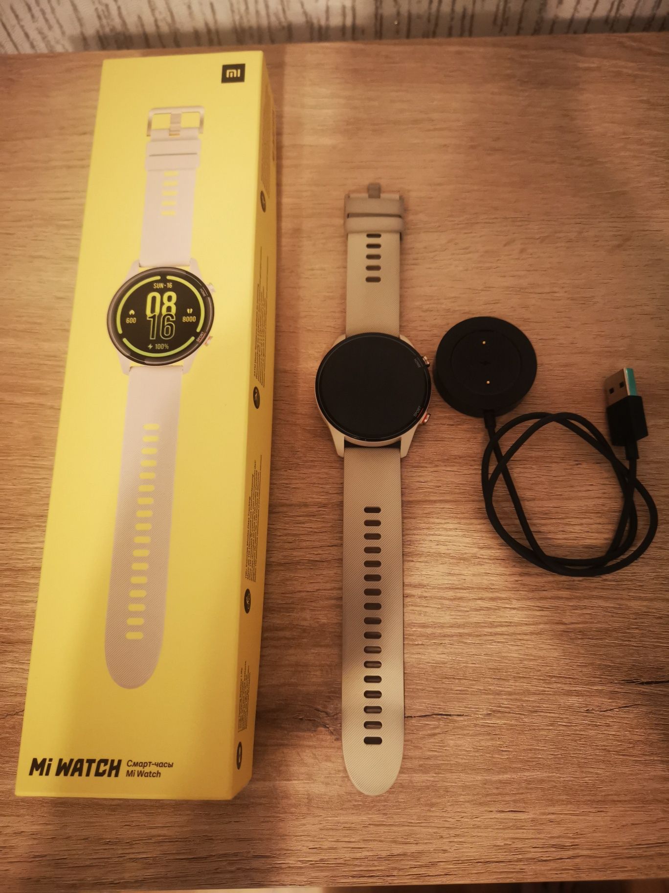 Смарт часовник Xiaomi Mi Watch