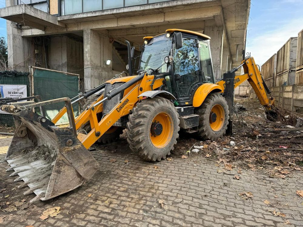 Buldoexcavator - Bascula de INCHIRIAT /Voluntari, Pipera, Ilfov, BUC.