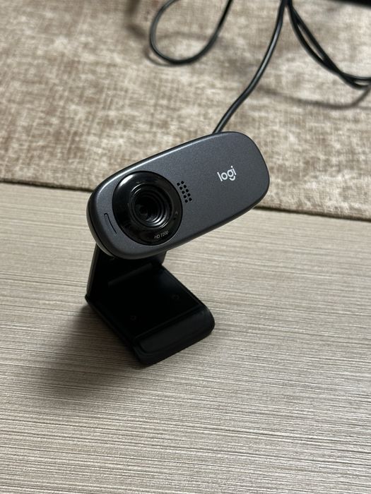 Camera Web Logitech Logi C270 720P