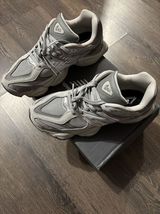 New Balance 9060 Grey