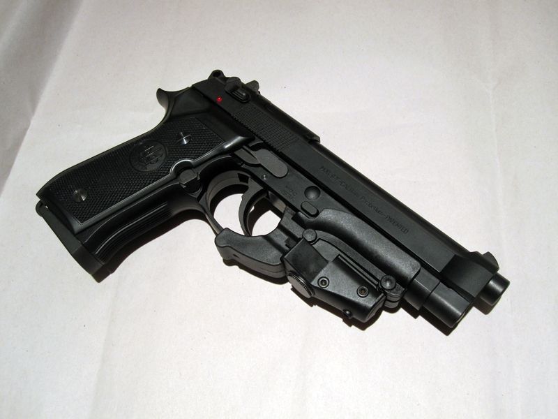 TRANSPORT GRATUIT!! Pistol Full Metal pusca Airsoft PUTERNIC Co2gazarc