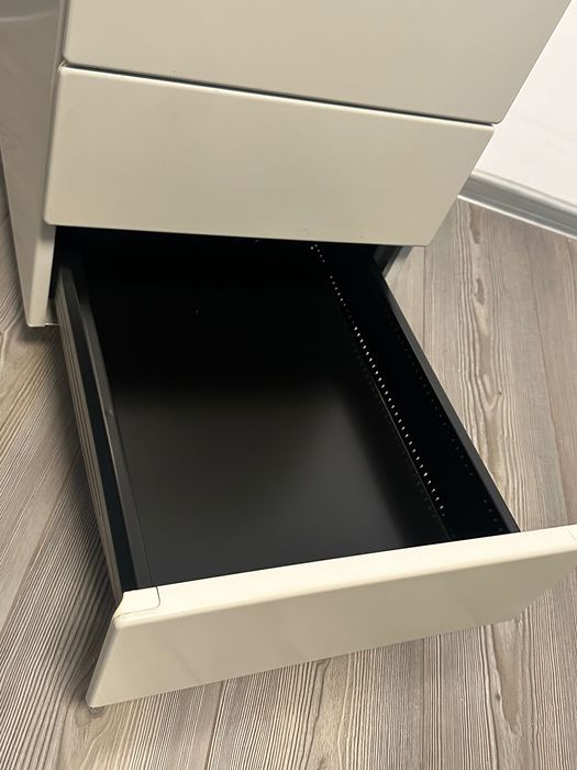 dulap cu roti rollbox metal Steelcase livrare inclusa orice localitate