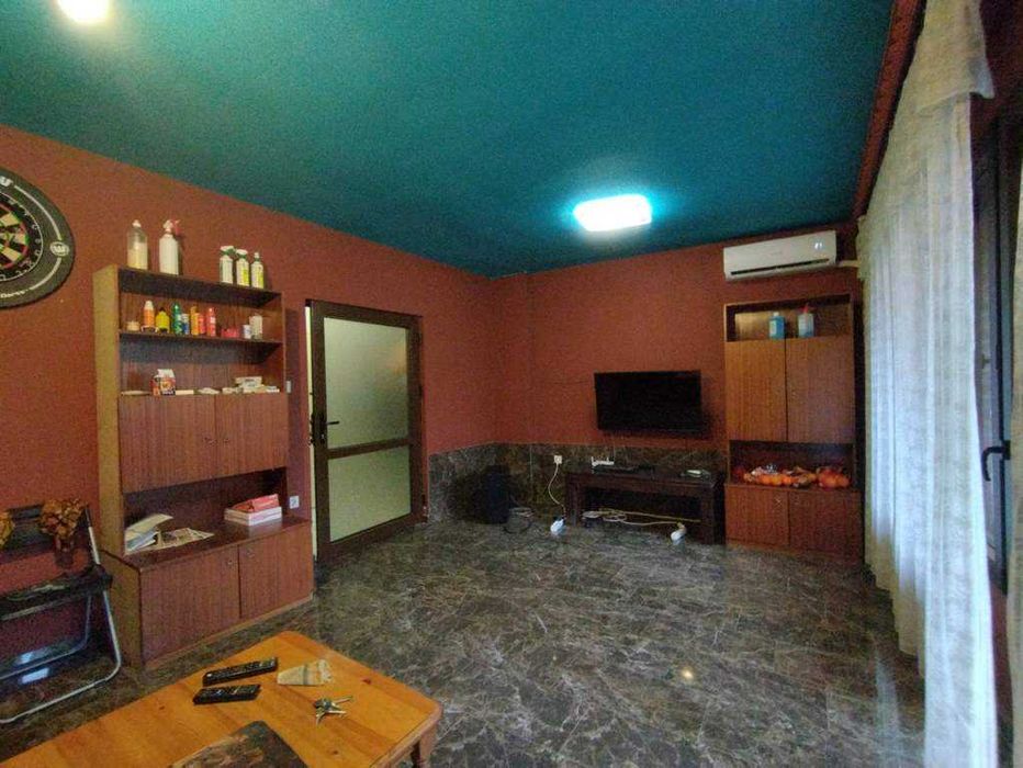 продавам 3-стаен апартамент в кв Изгрев