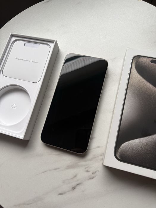 Iphone 15 pro max 256g