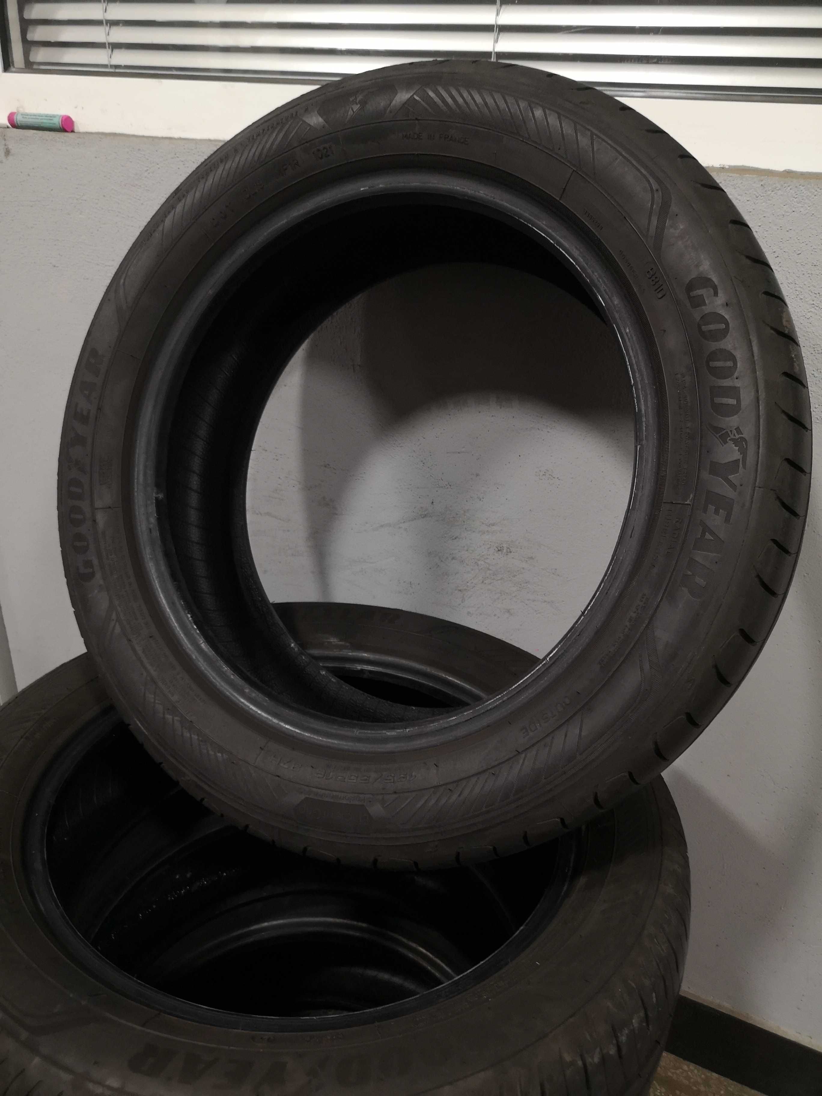 4бр 195/55/16 GOODYEAR 8мм грайфер дот:21г безплатен монтаж