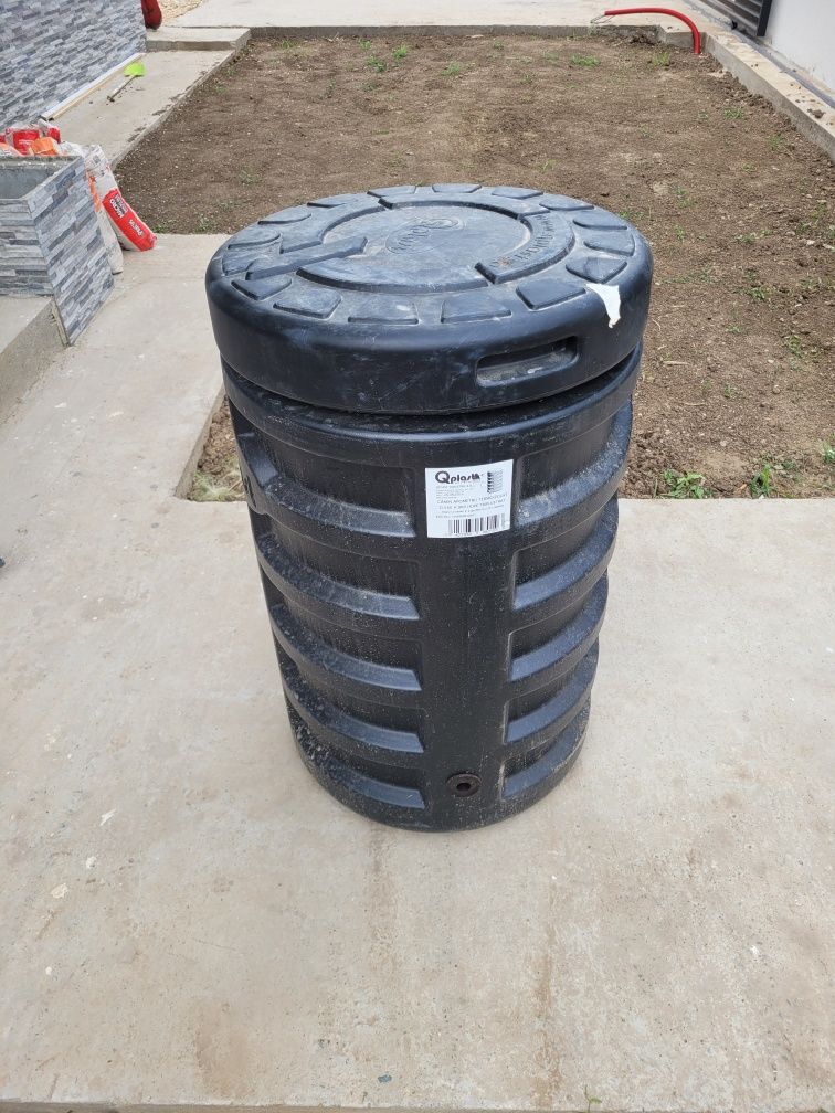 Cămin apa din plastic