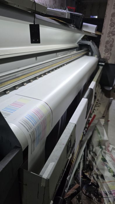 Широкоформатный принтер