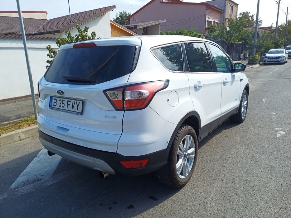 Ford Kuga  1.5 Benzina Automat 4x4