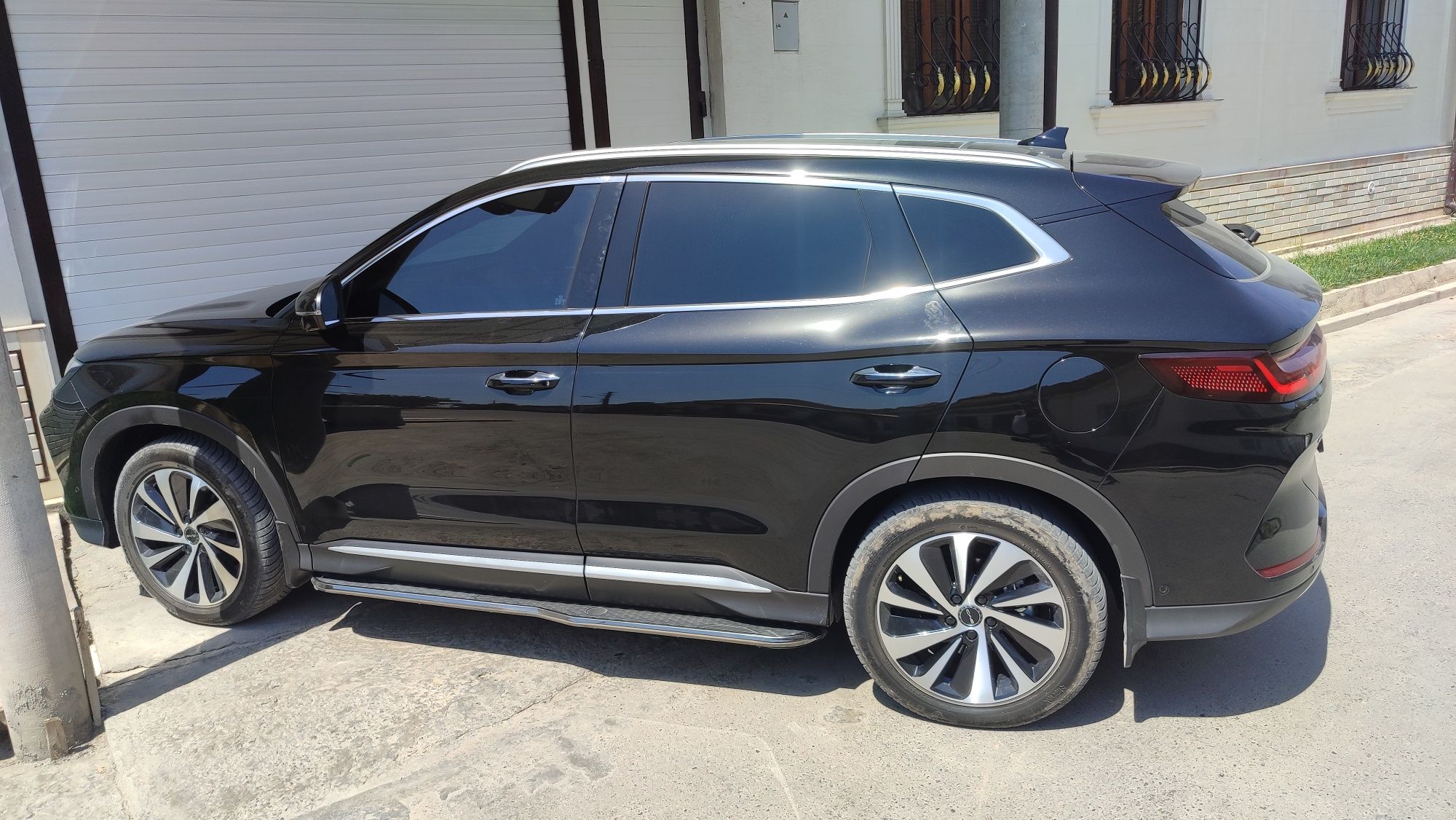Byd chempion 605