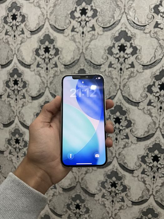 Iphone 12 pro ideal sotiladi