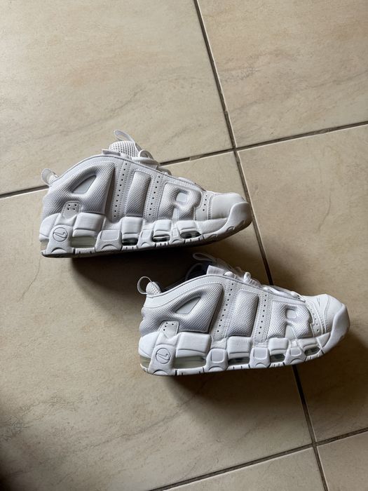 Nike uptempo marimea 40,5