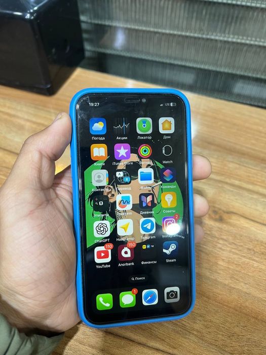 Iphone xr xolati yaxshi ayibi fesid turton ishlamidi