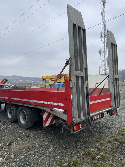 Remorca tip trailer utilaje container