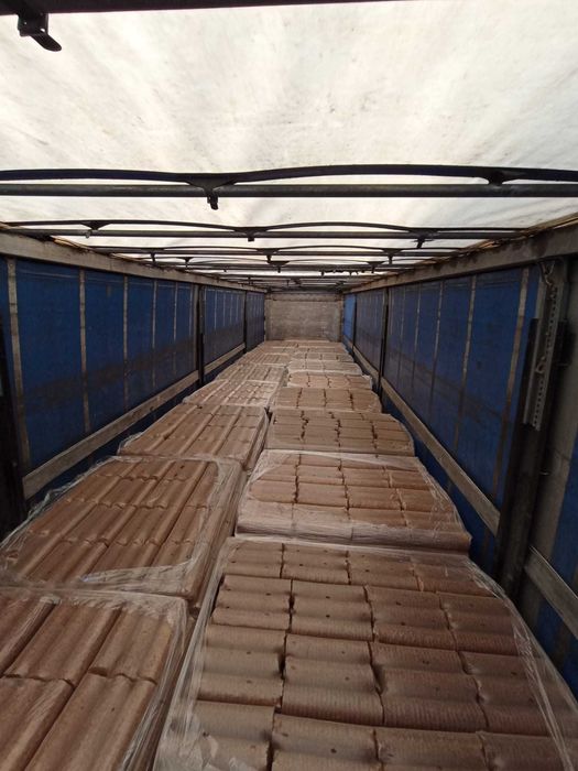 Bricheți din Rumeguș fag si stejar RUF/Cilindrice