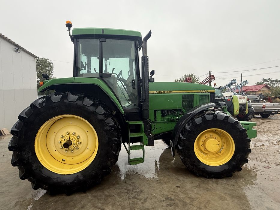 Tractor John deere 7700 powerquad 150cp