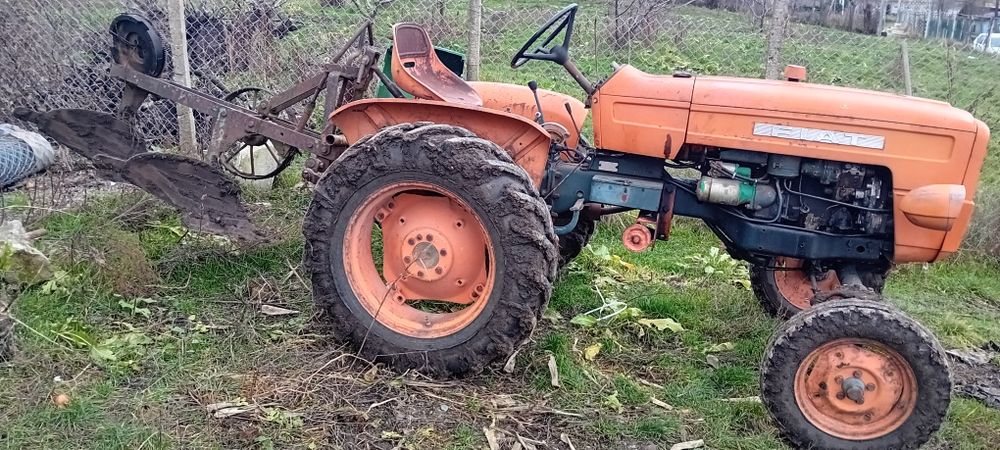 Tractor Fiat plug optional