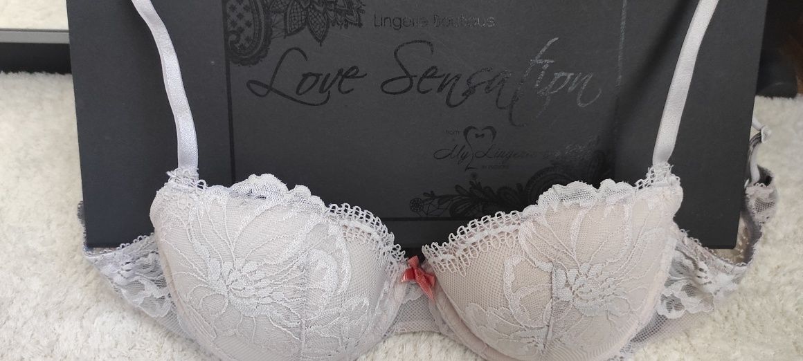 Сутиен My Lingerie 75B от серията на Heid
