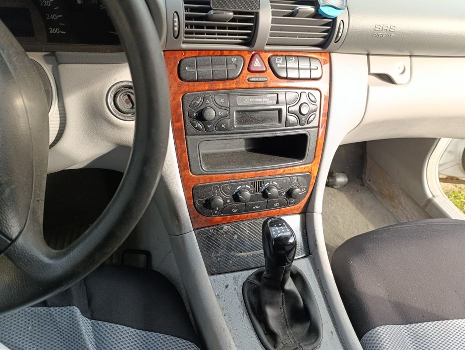 Vând Mercedes Benz