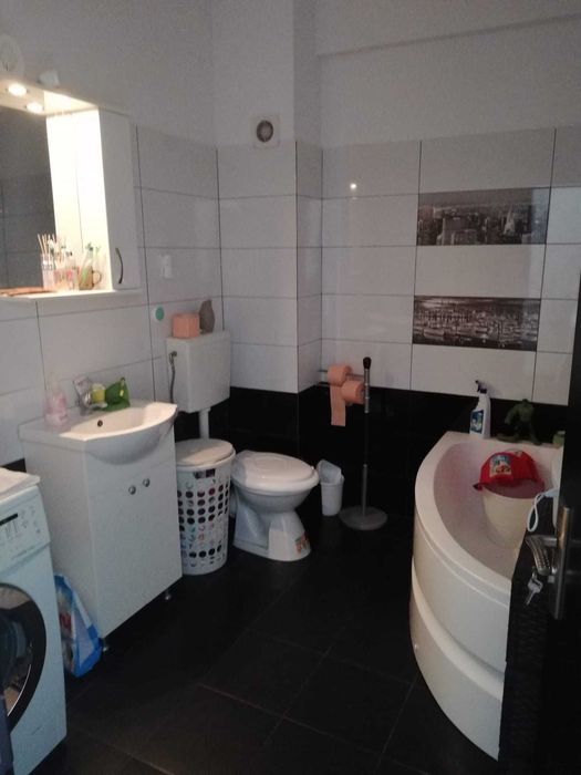 Apartament 2 camere în Cartierul Pădurea Băneasa