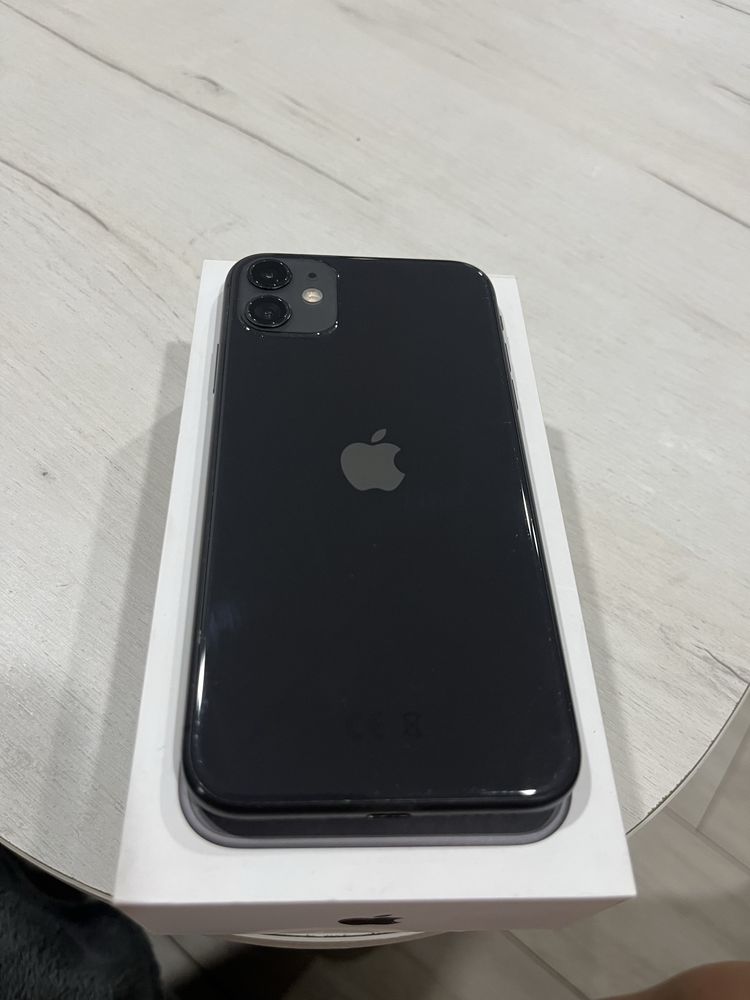 Пефектно състояние Iphone 11 128