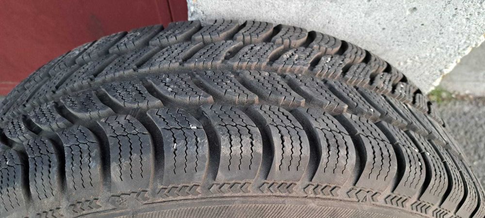 Vand roti iarna 185/65 R15 88T