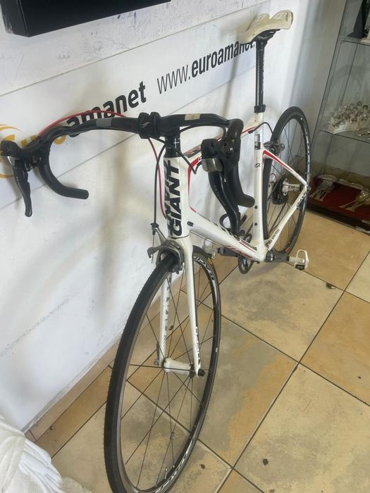 Bicicleta Cursiera GIANT DEFY Composite marime ML -A-