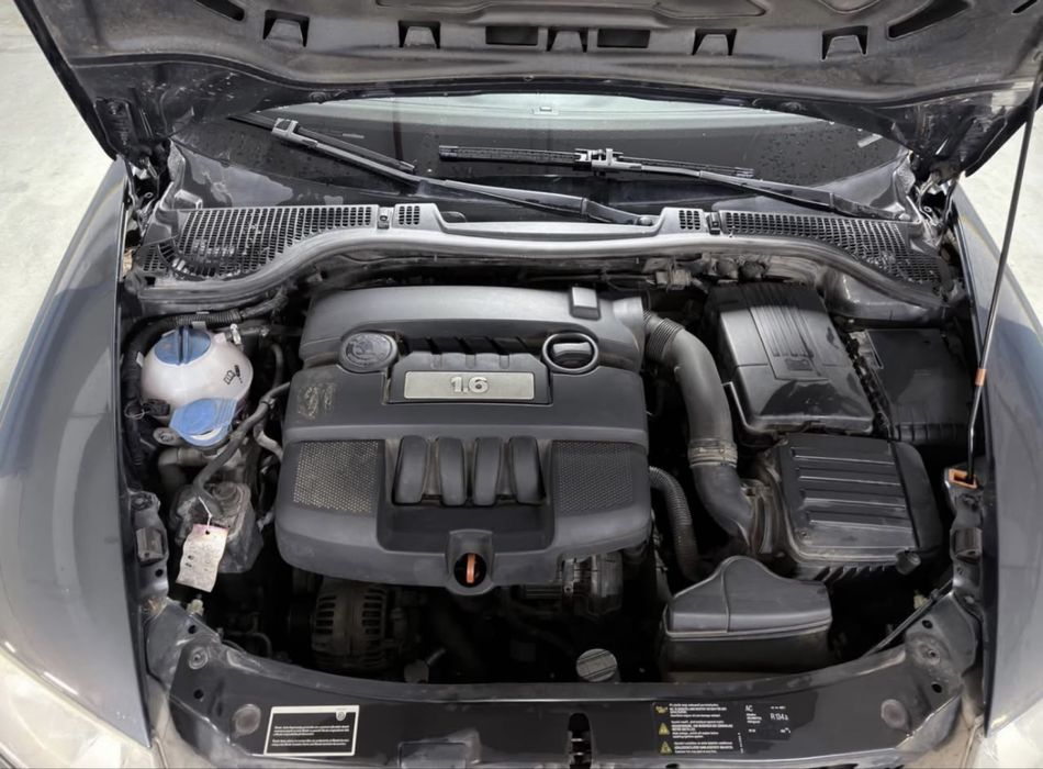 Vand Skoda Octavia 2 1.6 MPi