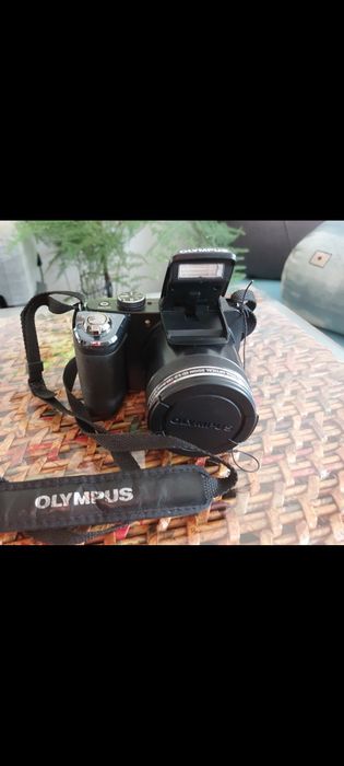 Продавам камера Olympus Stilus SP 820 UZ