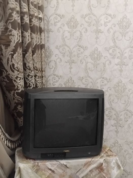 Телевизор Prima в хорошем состоянии + тюнер