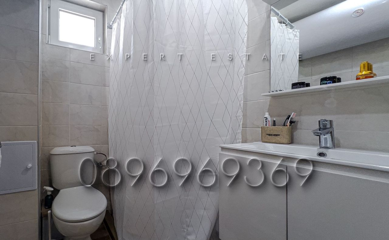 Продава се Двустаен апартамент в Варна, Възраждане 3 - 60 кв.м за 1499 €/кв.м - Снимка #9