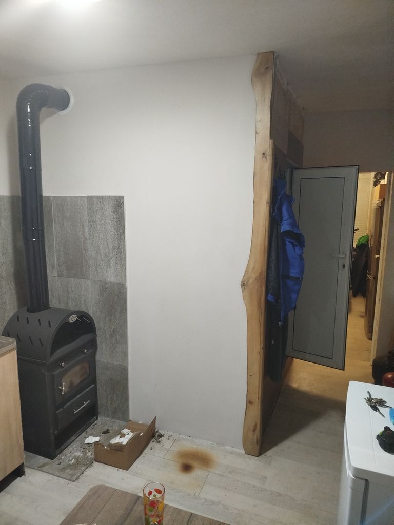 Продава се Къща в с. Раждавица, Област Кюстендил - 42 кв.м за 536 €/кв.м - Снимка #8