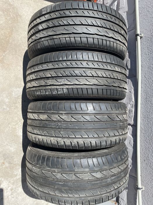 235/45/17 Гуми с джанти