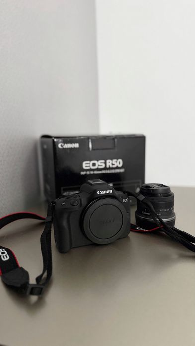 Canon EOS R50 Kit complet